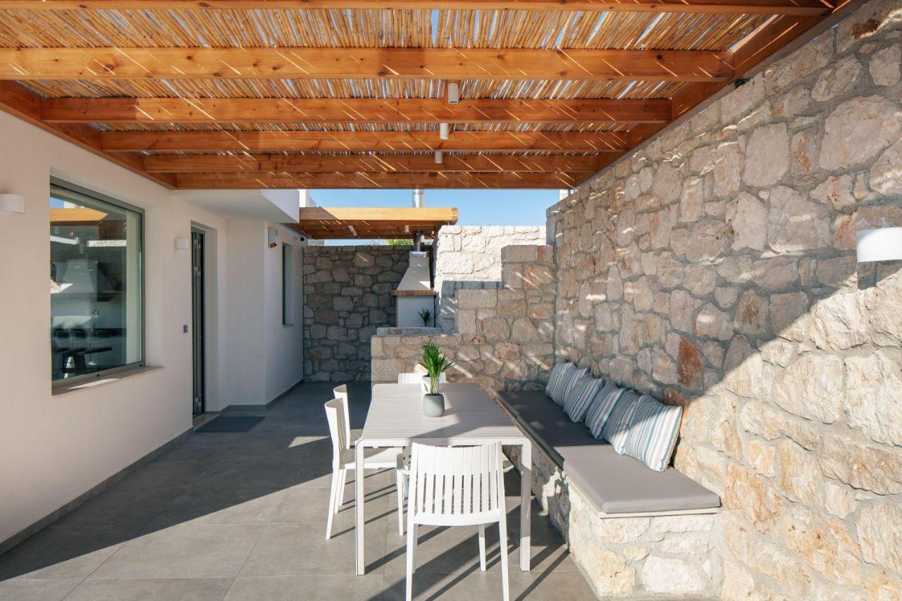 Villa Balance Gerani  Exterior photo